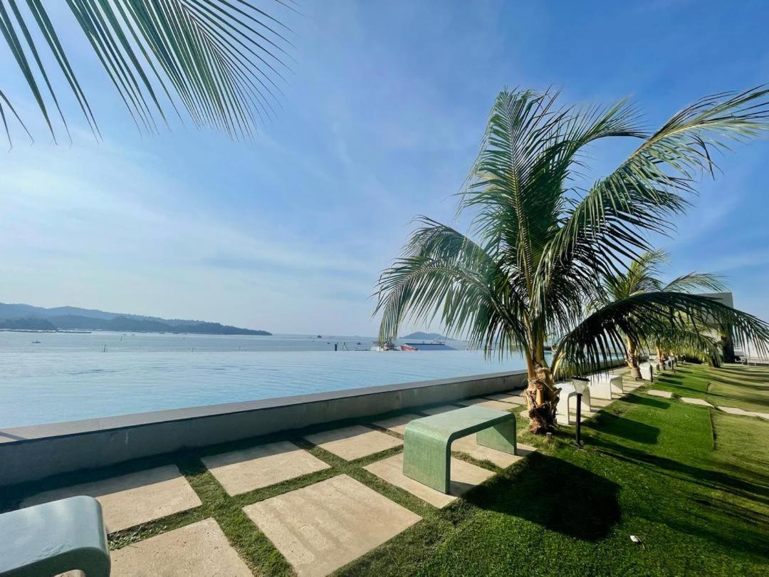 Jesselton Quay Sea & Pool View For 6 Pax Διαμέρισμα Κότα Κιναμπαλού Εξωτερικό φωτογραφία